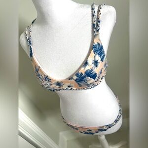 Frankie’s Bikinis Size small ,warn once!